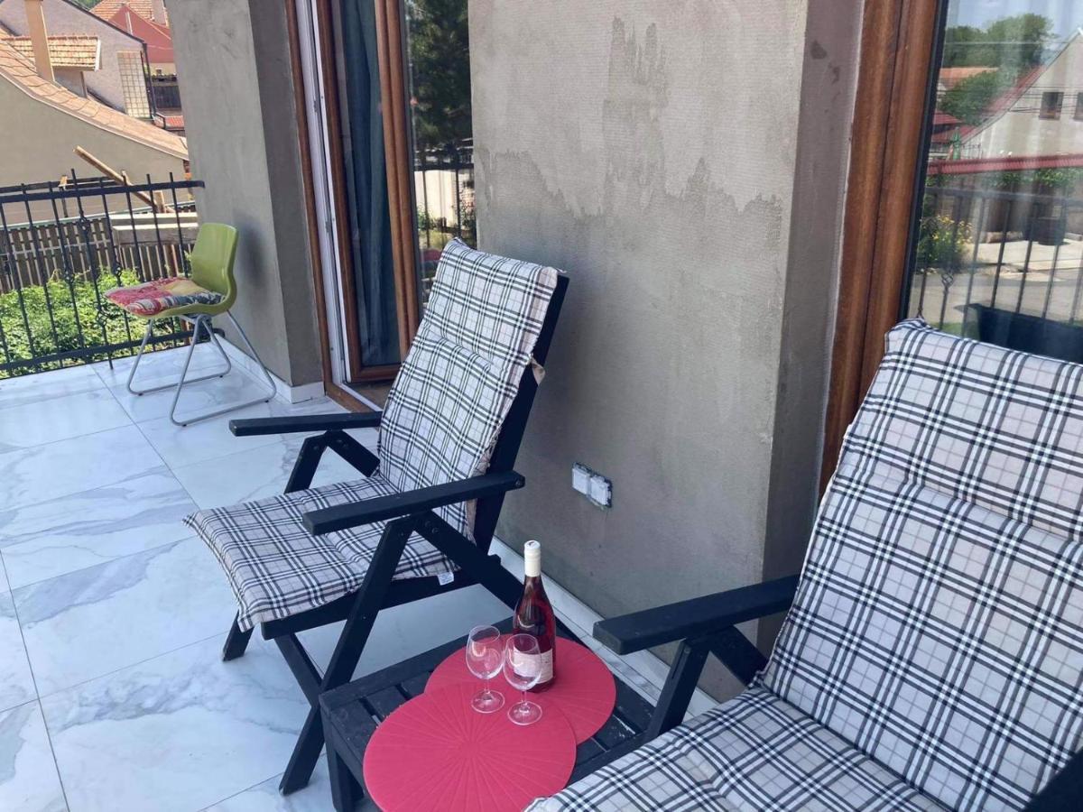 Prazdninovy Dum Na Palave S Vinnym Sklepem Milovice  Extérieur photo
